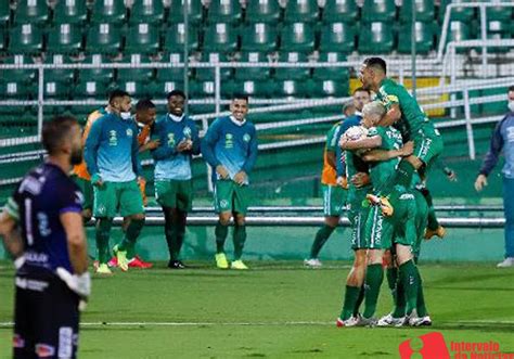 Intervalo Da Notícias Chapecoense é O Campeão Da Série B De 2020