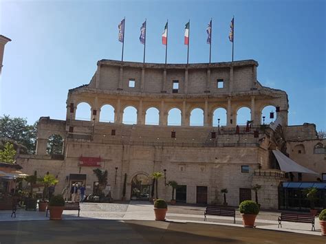 Au Enansicht Hotel Colosseo Europa Park Rust Holidaycheck Baden