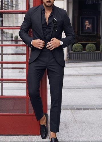 Pin By SUITSMEGOOD On Black Men S Fashion Black Suit Men All Black