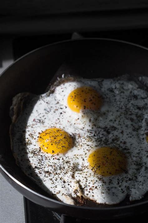 Sunny Side Up Fried Eggs Recipe Julian Hogan