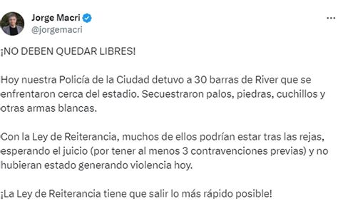 Se Enfrentaron Las Dos Facciones De La Barra De River Afuera Del Monumental 30 Detenidos Y Tres