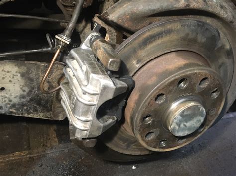 Переборка задних суппортов — Audi A3 (8P), 1,6 л, 2007 года | своими ...