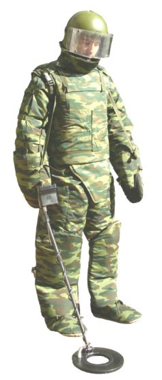 Костюм "Атлант-5" ("Атлант-6") для разминирования.