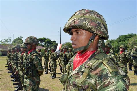 Sexta División Del Ejército Nacional On Twitter Aestahora En El Fuerte Militar De Larandia