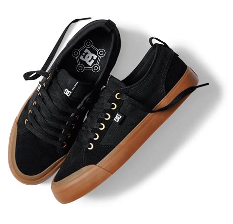 Evan Smith Initials Collection Dc Shoes