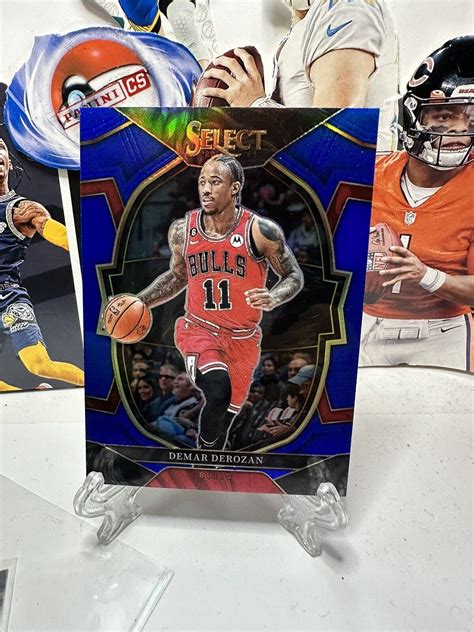 2022 2023 SELECT Demar Derozan Concourse LEVEL BLUE Holo Silver PRIZM 5