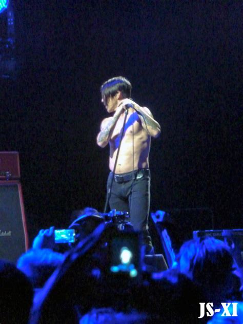 Tune Of The Day Red Hot Chili Peppers By The Way