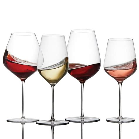 The 7 Best Red Wine Glasses Of 2021 According To Experts