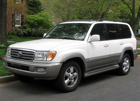 Toyota Land Cruiser Information And Photos Momentcar