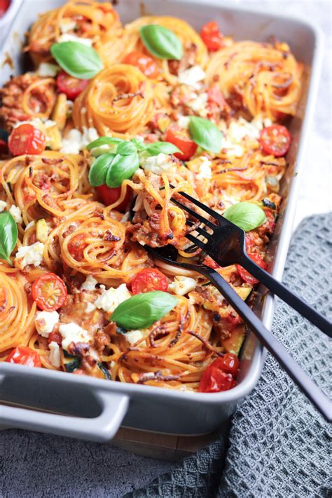 Spaghetti Mit Feta Und Tomaten Aus Dem Ofen Artofit