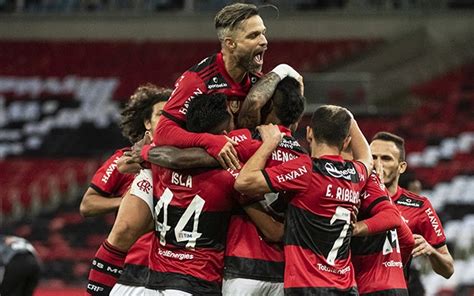 Flamengo J Acumula Quase Da Receita Prevista Premia Es E