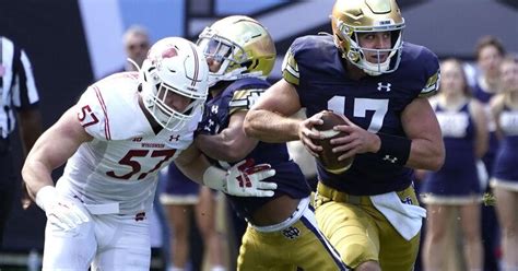 Notre Dame Whats Going On At Quarterback Irish Insights