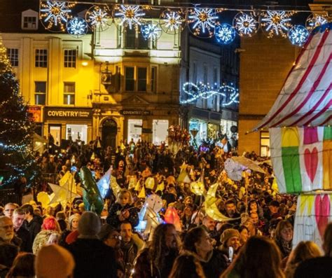 Frome switches on the sparkles with the Christmas Lights and Lantern ...