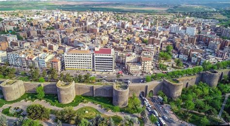 T Rkiye Nin En Mutsuz Ehirleri De Belli Oldu Bak N Hangi Ilimiz Ilk