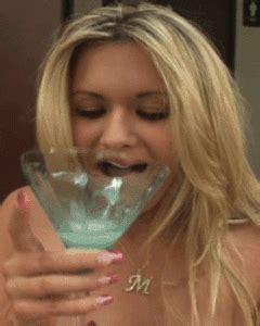 Cum Drinking Hotties Sex Gifs Porn XXX GIFs PICTOA
