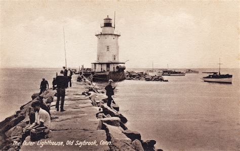 Outer Lighthouse, Old Saybrook – CT Postcards.net