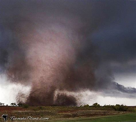 Monster Tornado in Manitou, Oklahoma