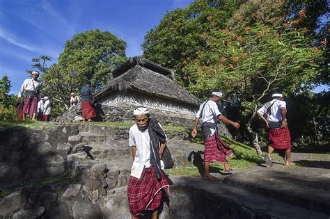 Tradisi Lebaran Adat Bayan Lombok Di Hari Ketiga Idul Fitri