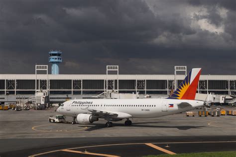 Philippines Marcos Seeks Faster Manila Airport Upgrade After Flight