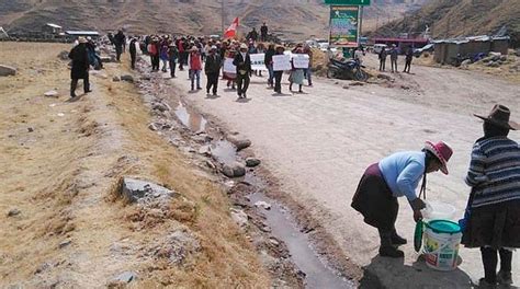 Cusco Comunidades De Velille Bloquean Corredor Minero Del Sur