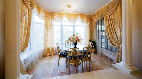 Are Valance Curtains for Living Rooms Out of Style? | THE BLINDS SPOT