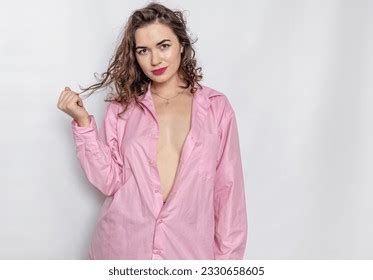 500 124 Naked Women Images Stock Photos 3D Objects Vectors