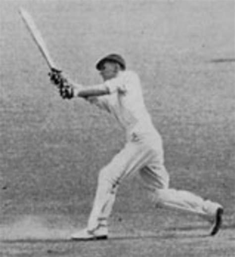 Len Hutton on his way to his record 364 | ESPNcricinfo.com