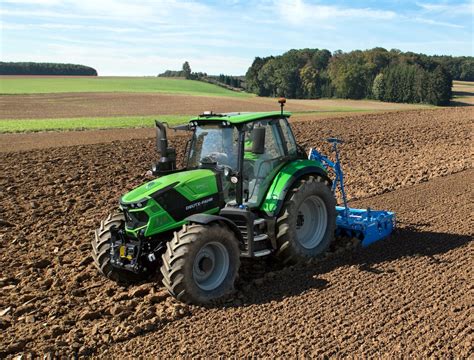 Deutz Fahr I Nuovi Versatili Utility 6 4 Connubio Di Compattezza E