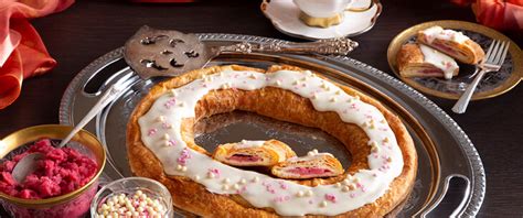 Seasonal Kringle Flavors - O&H Danish Bakery of Racine Wisconsin