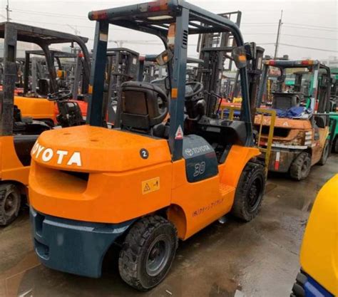 Japan Toyota Fd30 Forklift Toyota Forklift Fd25 Fd35 25 Ton 3ton 3