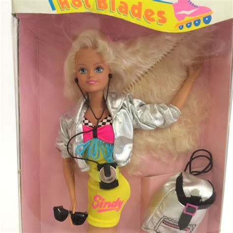 Vintage Hasbro 1990s Sindy Doll Hot Blades Roller Skates 8053 02