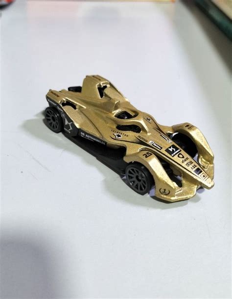 Hot Wheels Formula E Gen Gold Hobbies Toys Toys Games On Carousell