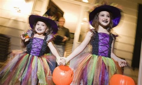 Sex Offenders Launch Legal Bid To Overturn Ban Which Prevents THEIR Families From Celebrating