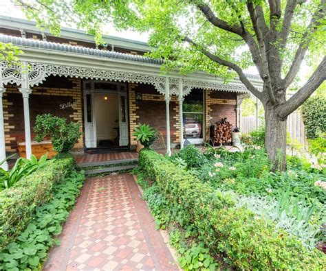 7 Front Yard Landscaping Ideas To Totally Transform Your Yard