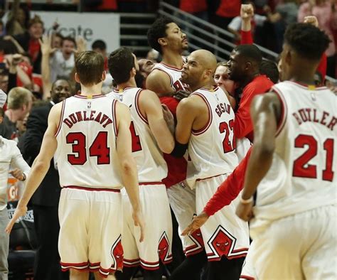 Derrick Roses Face After Hitting The 3 Point Buzzer Beater To Beat The