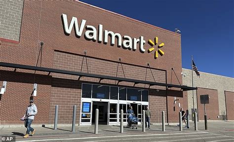 Walmart to shut three more stores in weeks as total for 2024 hits six