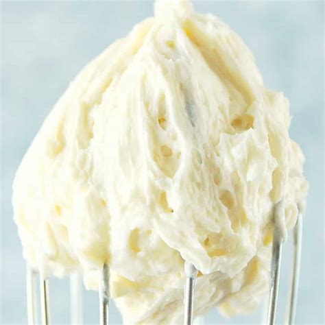 Best Vanilla Frosting Recipe Crunchy Creamy Sweet