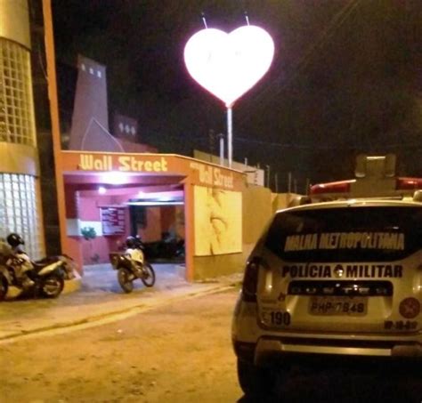 Mulher Baleada Em Motel Segue Internada Em Estado Grave No Socorr O I