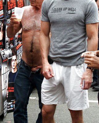 Accidental Public Boners Porn Pictures XXX Photos Sex Images 1690858 PICTOA