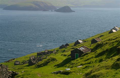 Apply for a dream job working on a remote Irish island in summer