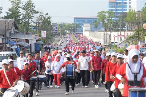 Peringati Hut Ke Pgri Pemkot Kendari Gelar Jalan Sehat