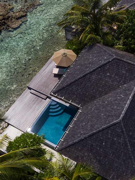 Maldives Water Bungalow | Special Offers at Anantara Veli