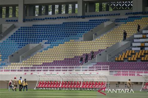 Stadion Manahan Solo Siap Digunakan Untuk Piala Dunia U 17 ANTARA News