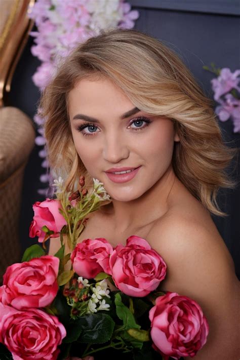 Beautiful Anastasia Y O From Odessa With Blonde Hair Id Ladadate