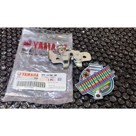 YAMAHA GENUINE SEATLOCK ASSY VEGA FORCE FI VEGA FORCE CLASSIC Shopee