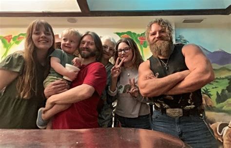 Alaskan Bush People Launch New Website For Fans