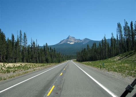 Mt Thielsen In Umpqua National Forest Of Oregon Klamath Klamath