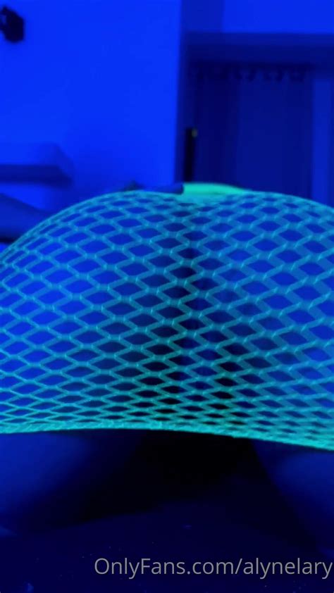 Alyne Lary And Mini Gabys Showing Their Pussies Together On The Bed In A Hot Fuck CNNAMADOR