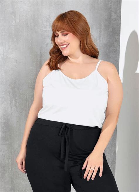 Blusa Off White de Alças Plus Size Marguerite