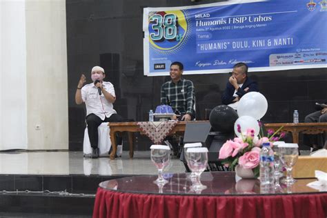 Dirangkaikan Talkshow Alumni Inspiratif Humanis Fisip Unhas Rayakan